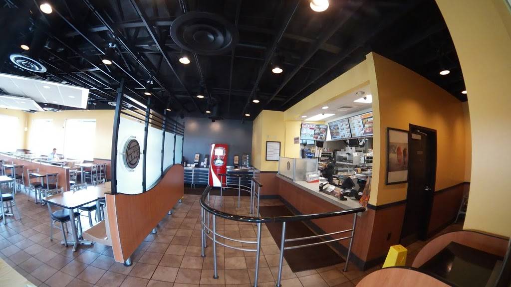 Burger King | restaurant | 6251 Mayfield Rd, Cleveland, OH 44124, USA | 4404614545 OR +1 440-461-4545