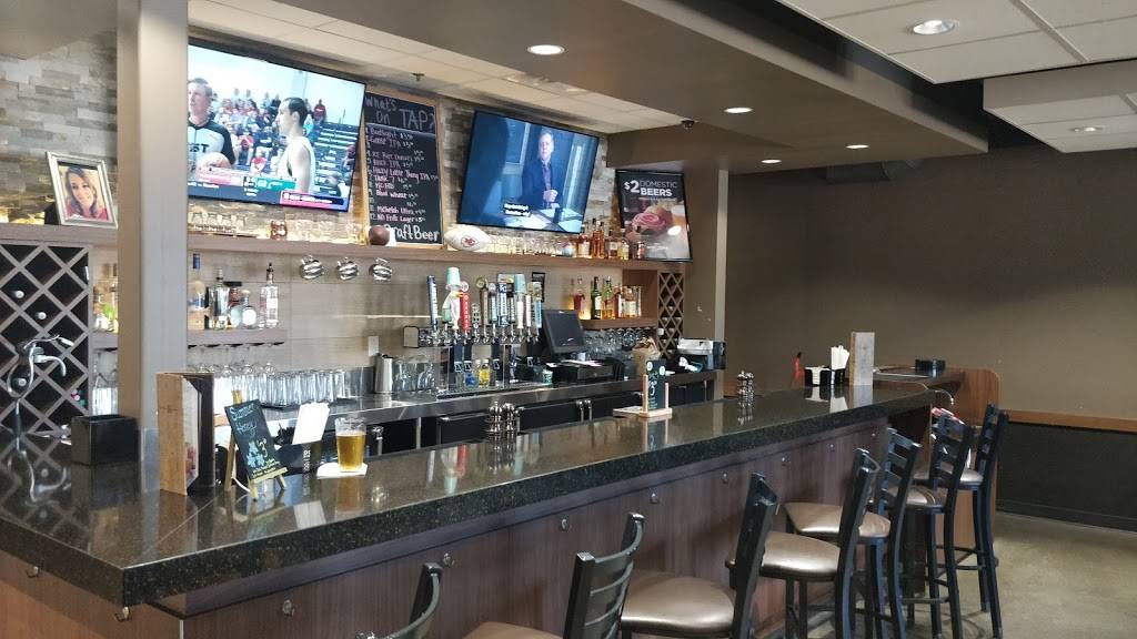 Hy-Vee Market Grille Express | restaurant | 207 NE Englewood Rd, Kansas City, MO 64118, USA | 8164544776 OR +1 816-454-4776