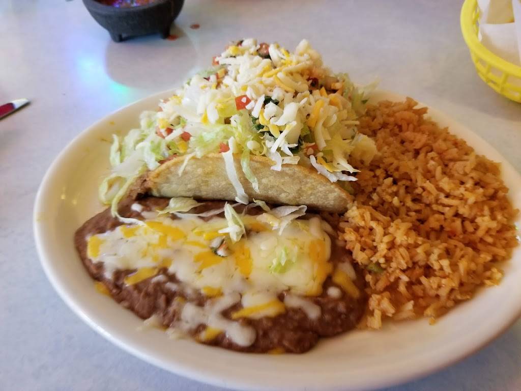 Tacos y Mariscos La Michoacana | restaurant | 1009 N A St, Lompoc, CA 93436, USA | 8057356000 OR +1 805-735-6000