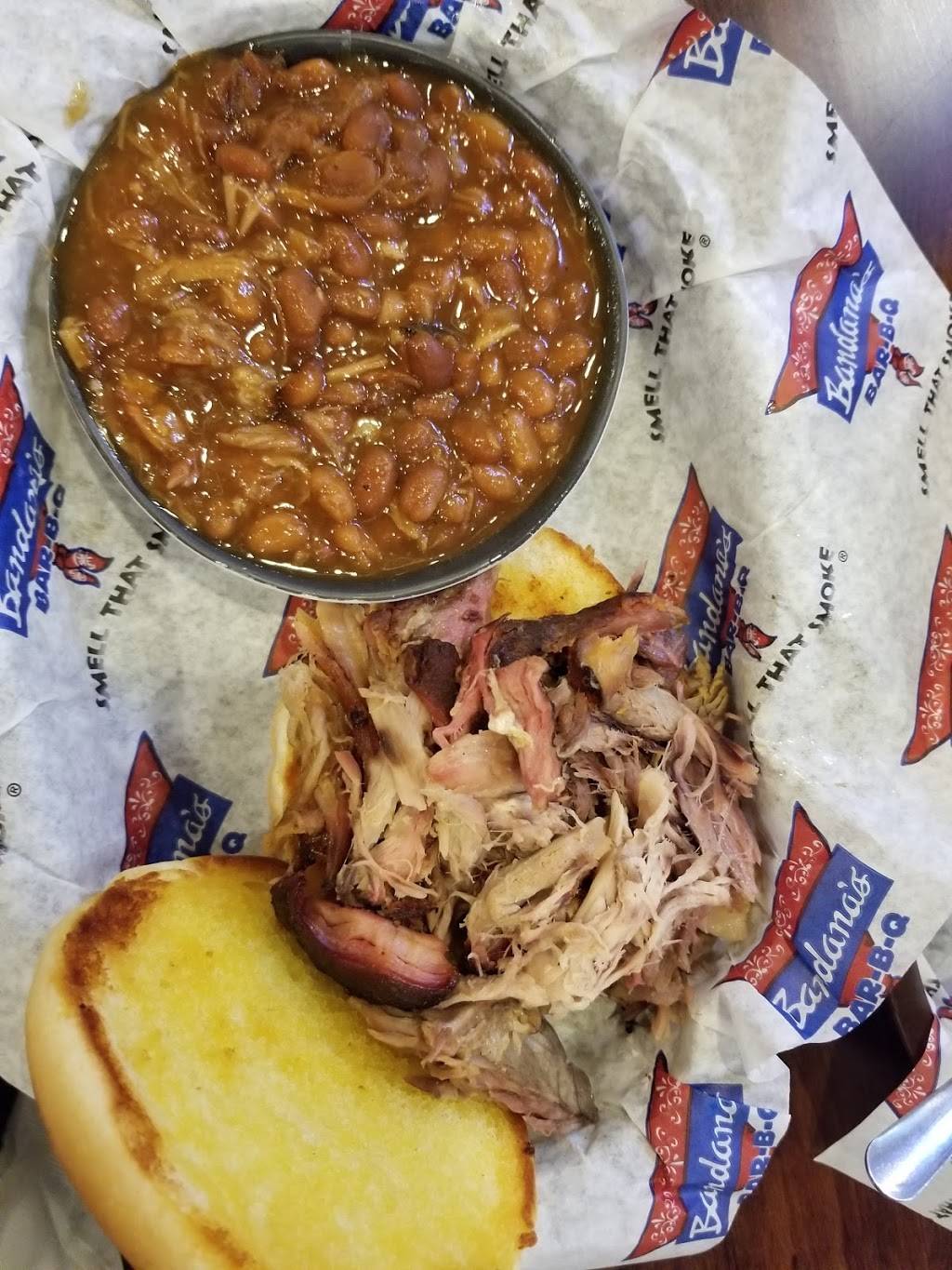 Bandanas Bar-B-Q | restaurant | 156 Vantage Dr, Cape Girardeau, MO 63701, USA | 5735193009 OR +1 573-519-3009