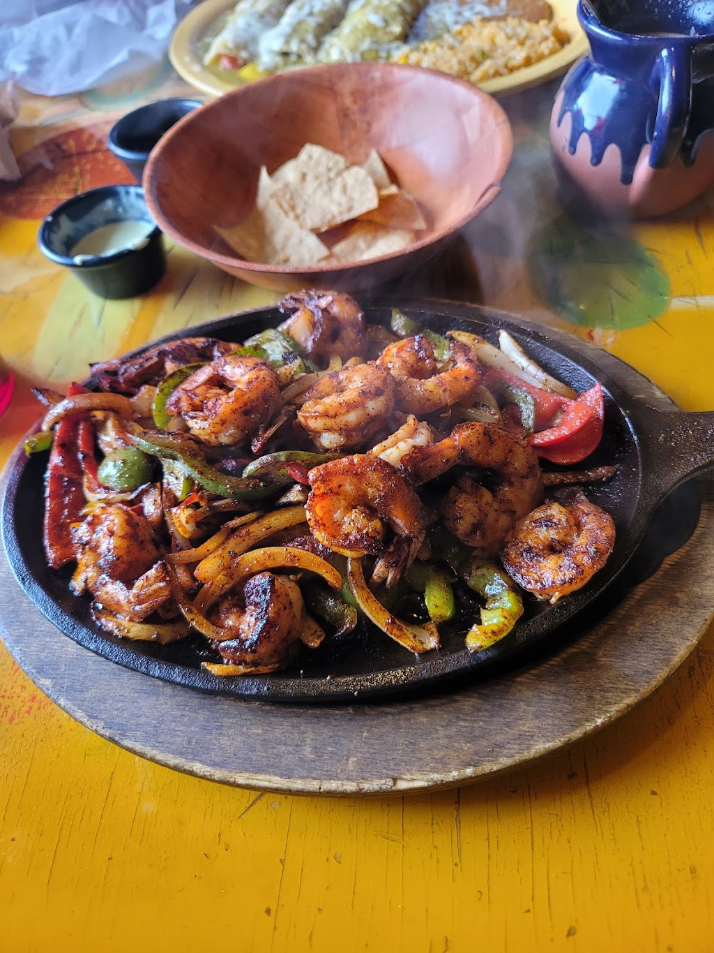 Los Potrillos | restaurant | 1947 Cerrillos Rd, Santa Fe, NM 87505, USA | 5059920550 OR +1 505-992-0550