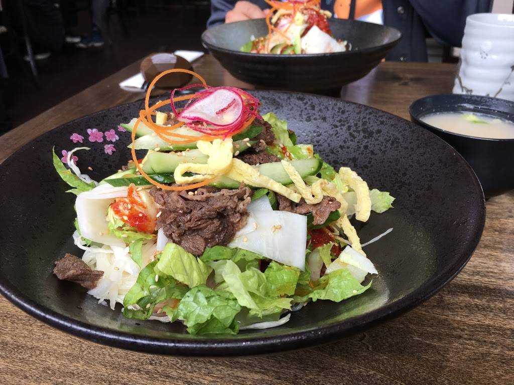 The Guksu And Noodle | restaurant | 7771 Yonge St, Thornhill, ON L3T 2C4, Canada | 9057717777 OR +1 905-771-7777