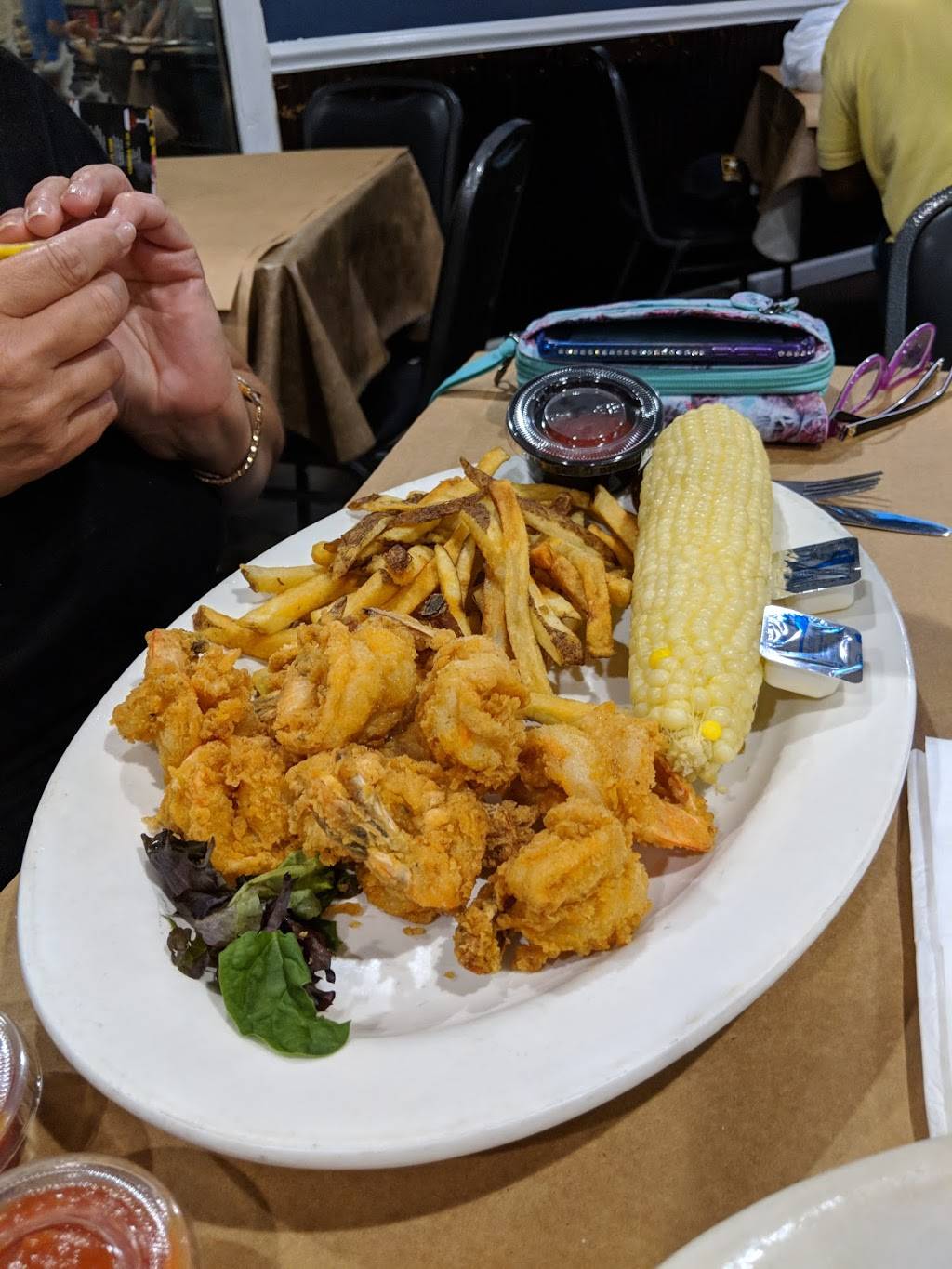 Skipjacks Crab House | restaurant | 7703 Belair Rd, Baltimore, MD 21236, USA | 4106685053 OR +1 410-668-5053