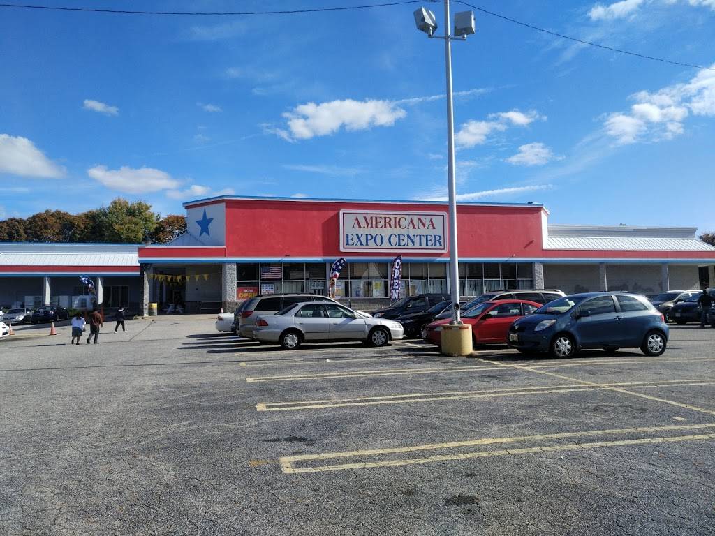 Americana Expo Center Flea Market | restaurant | 740 Plainfield St, Providence, RI 02909, USA | 4014904000 OR +1 401-490-4000