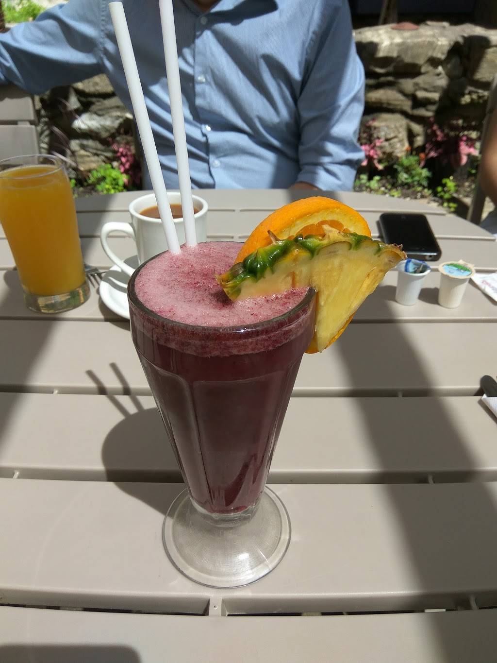 Dame Tartine | restaurant | 255 Boulevard Sainte-Rose, Laval, QC H7L 1M1, Canada | 4509373304 OR +1 450-937-3304