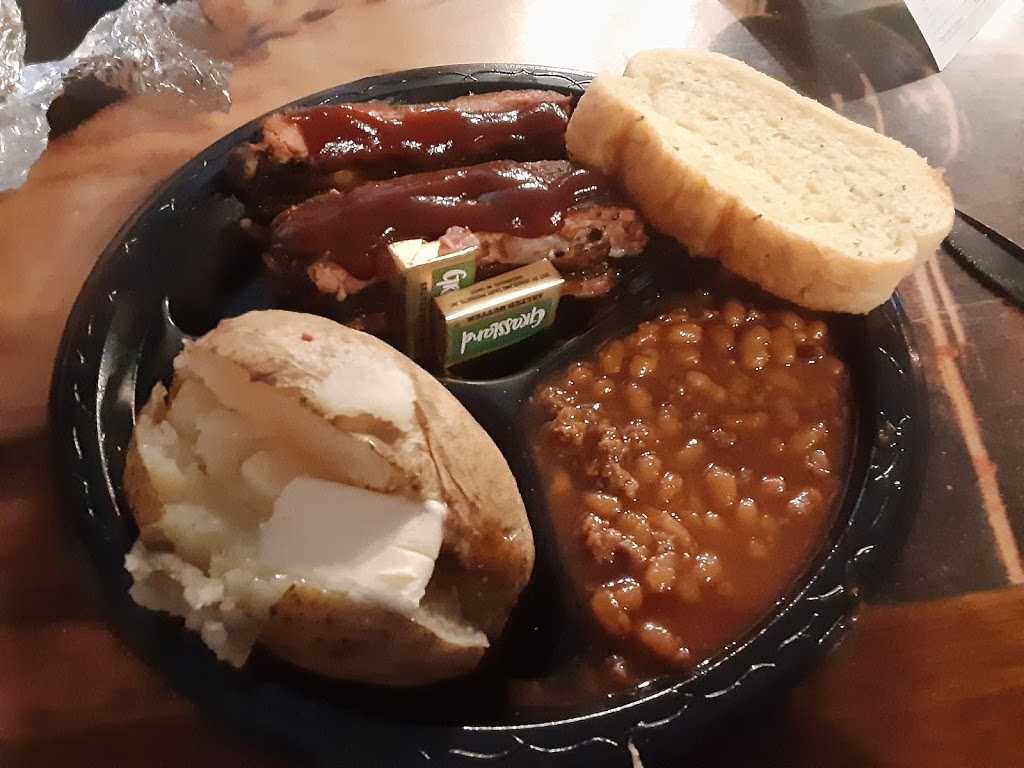 Hucklebuck 60 BBQ | restaurant | 29 Enterprise Dr, Seymour, MO 65746, USA | 4179352129 OR +1 417-935-2129