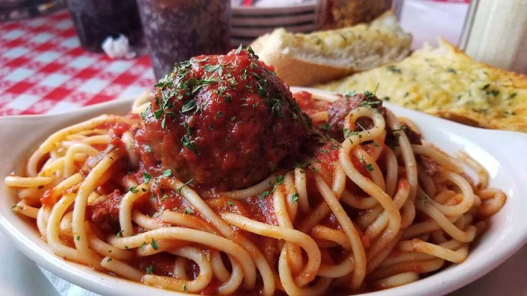 Giannis Pizza | restaurant | 725 Lighthouse Ave, Monterey, CA 93940, USA | 8316491500 OR +1 831-649-1500