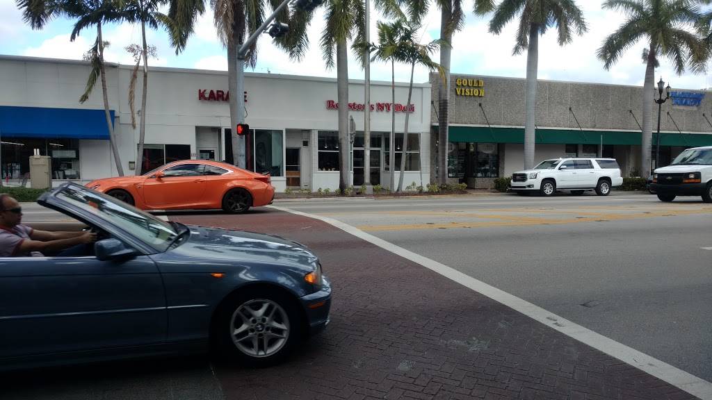 Roasters N Toasters | bakery | 525 Arthur Godfrey Rd, Miami Beach, FL 33140, USA | 3055317691 OR +1 305-531-7691