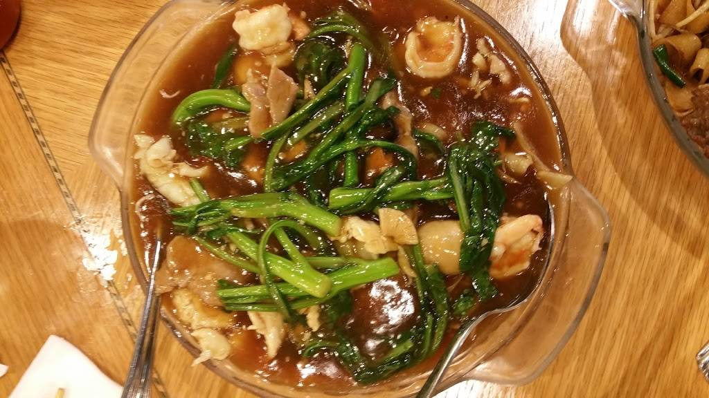 Đông Hải Restaurant | restaurant | 3575 W Walnut St, Garland, TX 75042, USA | 2147030026 OR +1 214-703-0026