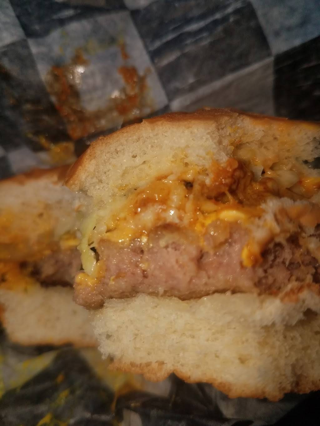 Meltons Restaurant | restaurant | 1000 W Broad St, Elizabethtown, NC 28337, USA | 9108624116 OR +1 910-862-4116