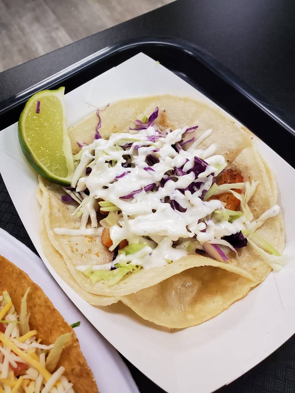 Victors Taco Shop | restaurant | 642 N Walnut Ave, Cookeville, TN 38501, USA | 9315269555 OR +1 931-526-9555