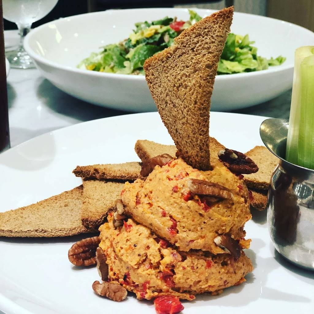 The Lunchroom at SPACE 519 | restaurant | 200 E Chestnut St, Chicago, IL 60611, USA | 3127511519 OR +1 312-751-1519