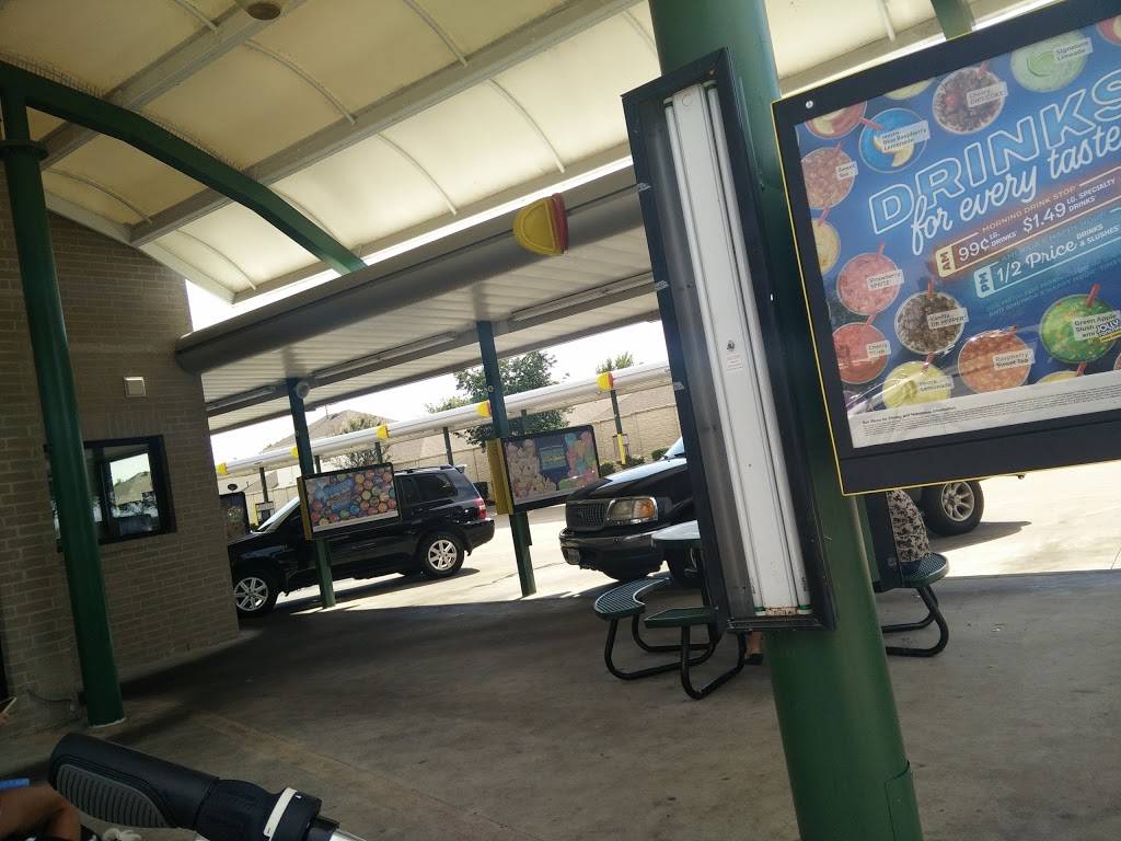 Sonic Drive-In | restaurant | 1536 E Stacy Rd, Allen, TX 75002, USA | 2144958733 OR +1 214-495-8733