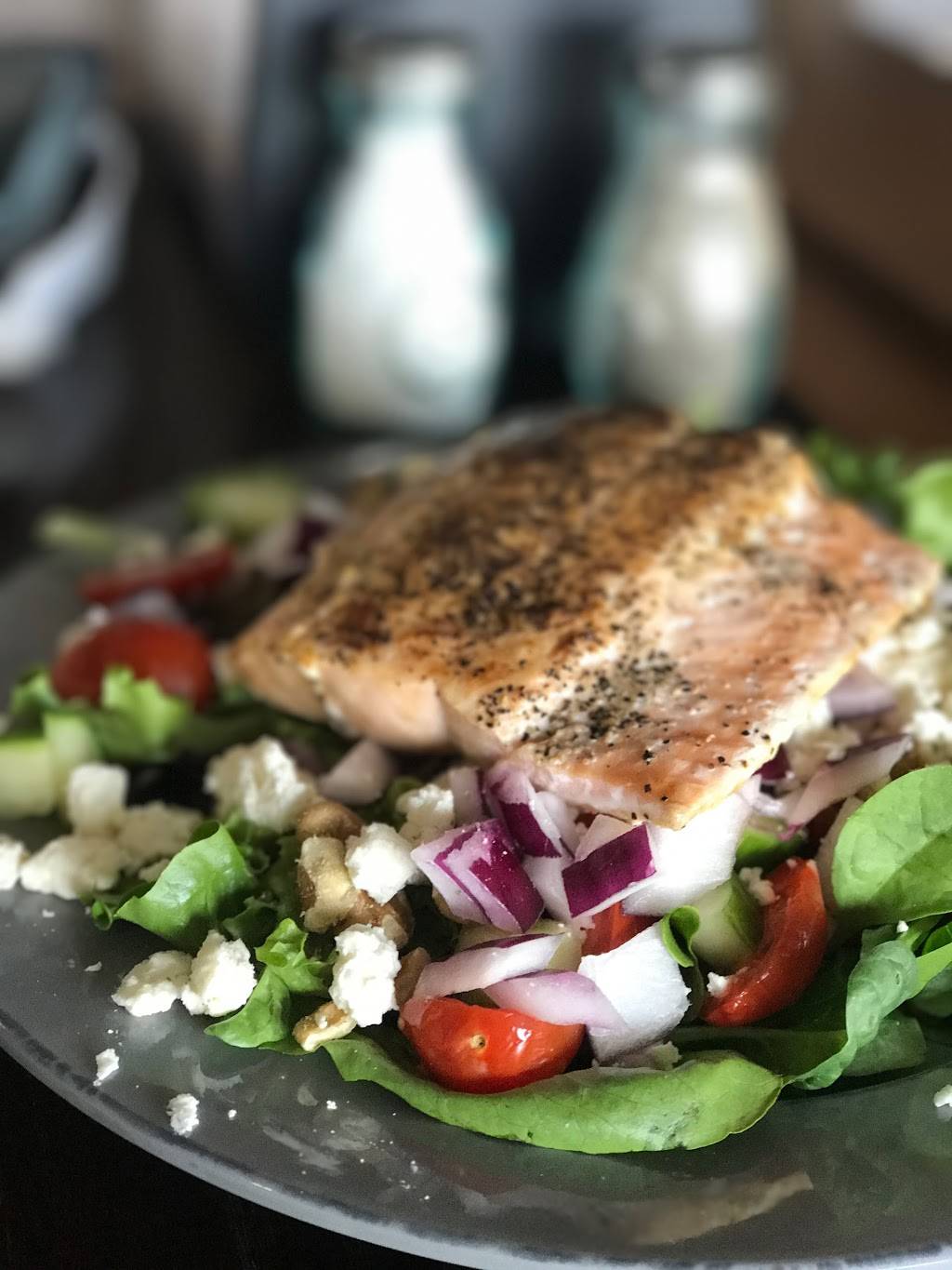 Farm House Restaurant | restaurant | 2029 S Neil St, Champaign, IL 61820, USA | 2173557878 OR +1 217-355-7878