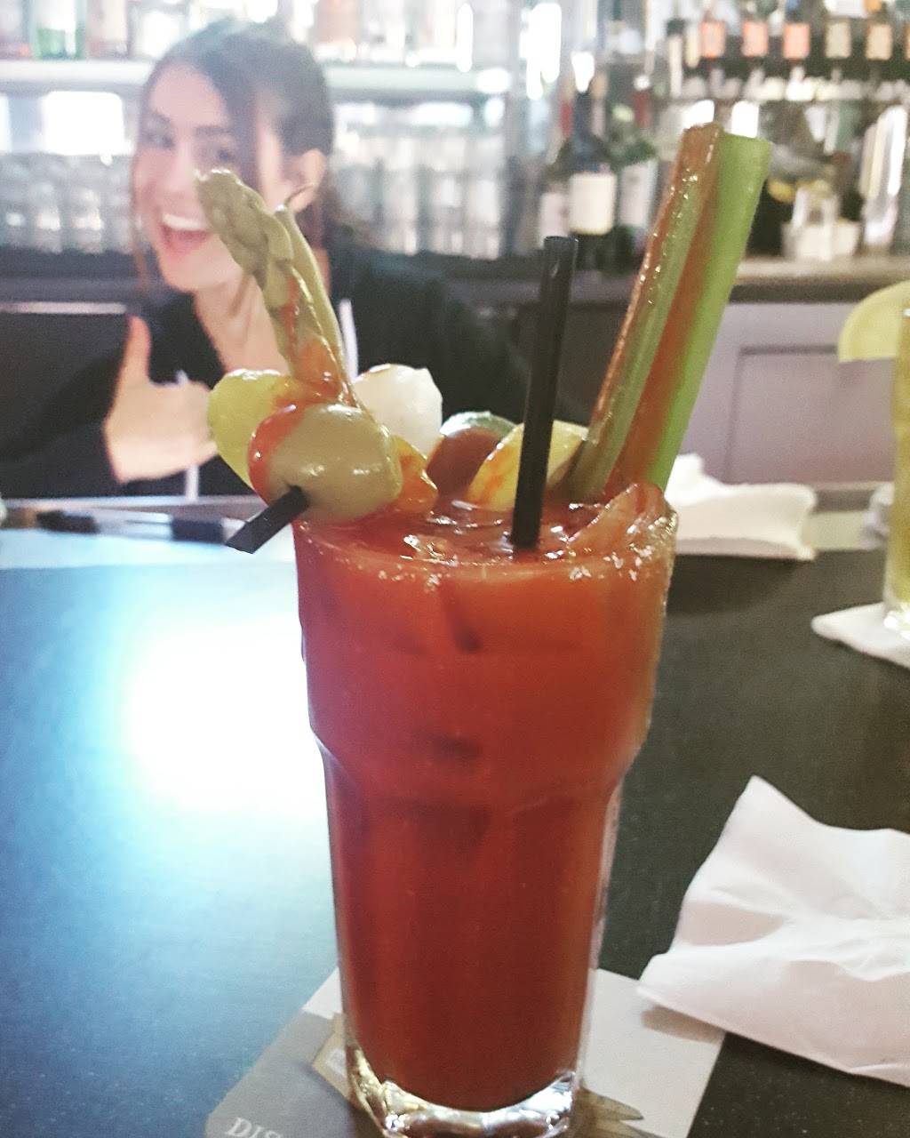 Coasters Bar & Grill | restaurant | 115 Cliff St, Santa Cruz, CA 95060, USA | 8314263324 OR +1 831-426-3324