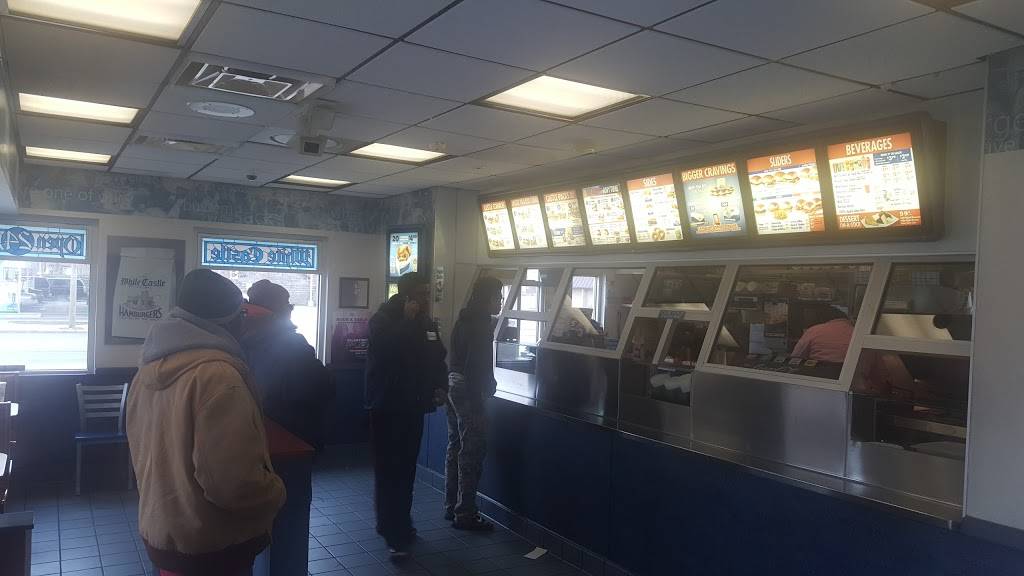 White Castle | restaurant | 15365 Wyoming Ave, Detroit, MI 48238, USA | 3138647597 OR +1 313-864-7597
