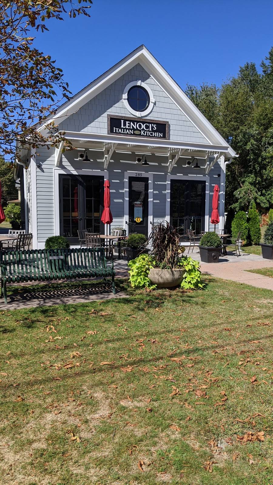 Lenocis Italian Kitchen | restaurant | 285 Main St, Wethersfield, CT 06109, USA | 8605007199 OR +1 860-500-7199