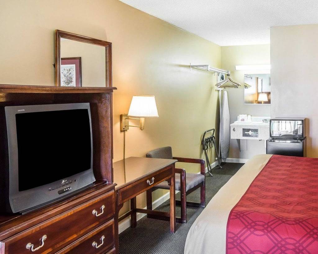 Econo Lodge | restaurant | 7410 Oakley Rd, Union City, GA 30291, USA | 7709649999 OR +1 770-964-9999