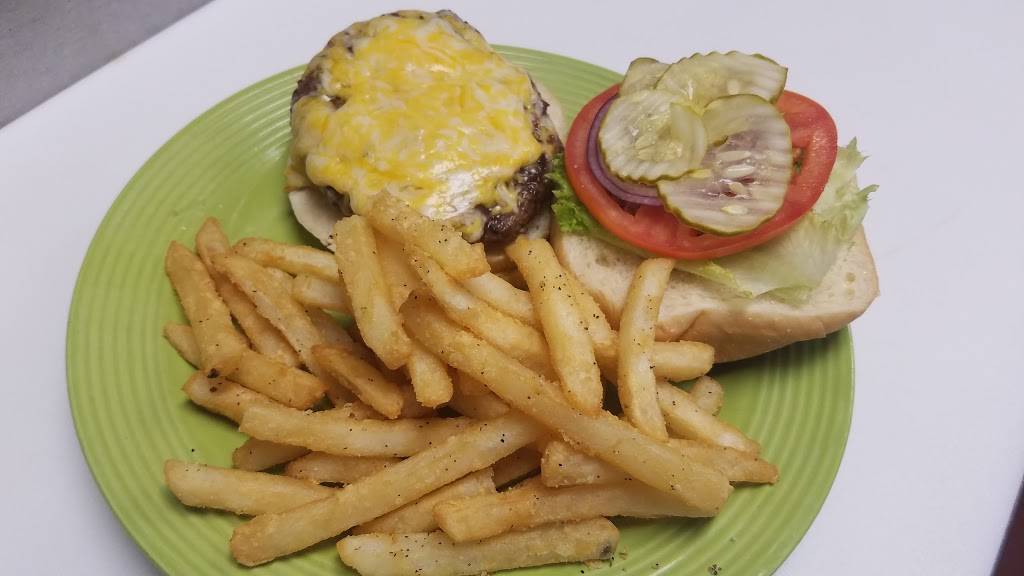 Get Hooked Grill | restaurant | 14333 Crab Trap Court, Hudson, FL 34667, USA | 7278628592 OR +1 727-862-8592