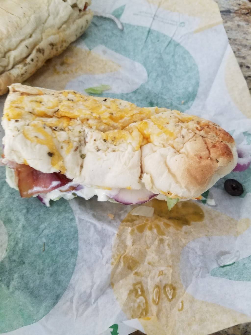 Subway | meal takeaway | 1282 N, US-89, Farmington, UT 84025, USA | 8014512430 OR +1 801-451-2430