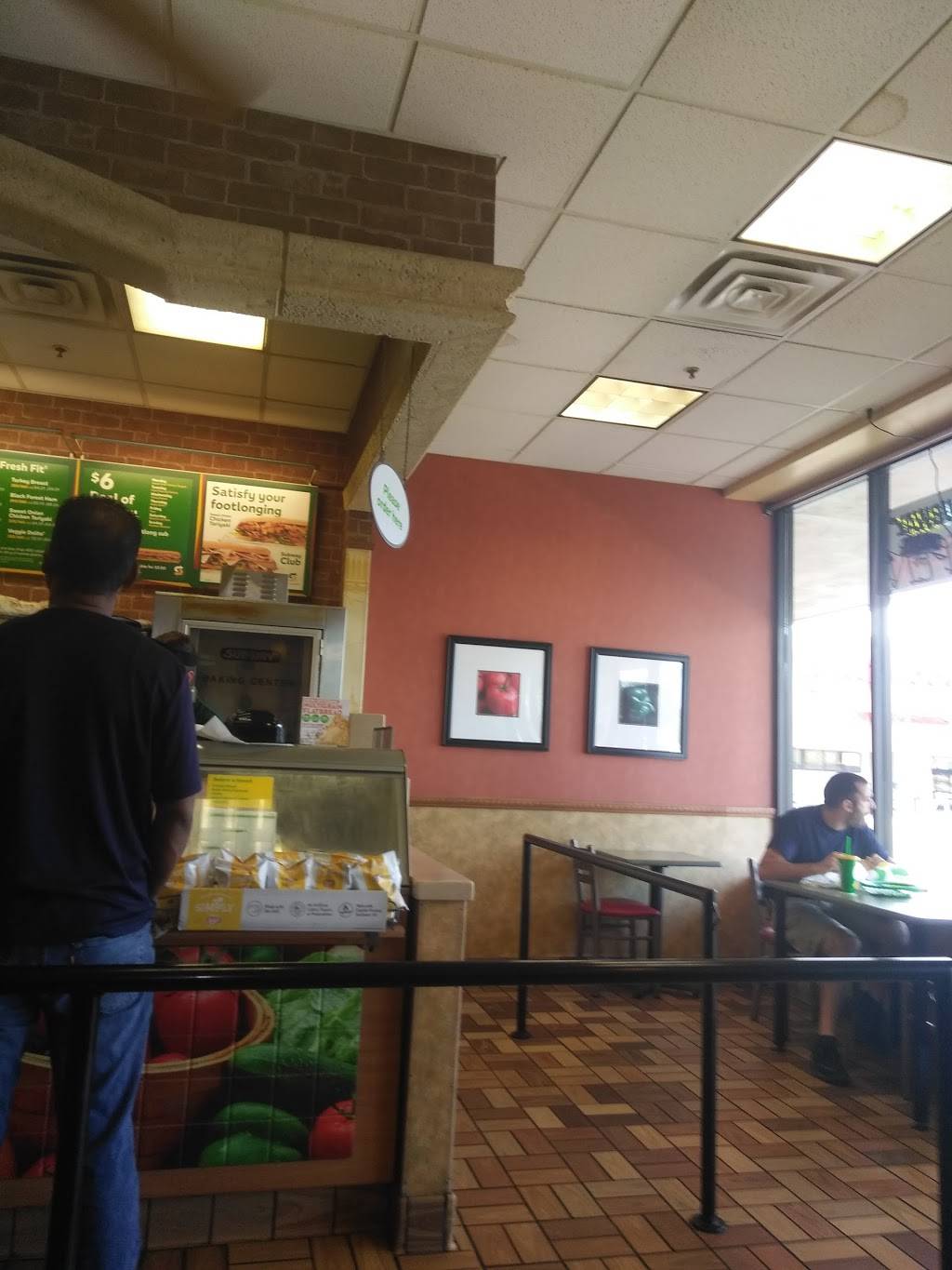 Subway Restaurants | restaurant | 11218 Spring Hill Dr, Spring Hill, FL 34609, USA | 3526860910 OR +1 352-686-0910