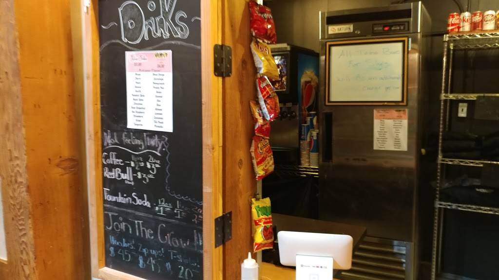 Pier 11 Pizza | meal takeaway | 77 11th St, Astoria, OR 97103, USA | 5037413401 OR +1 503-741-3401