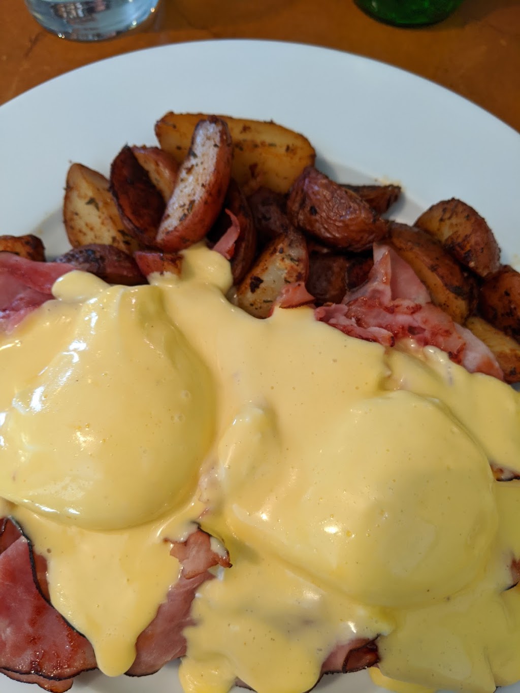 Arr Place | restaurant | 143 SW Cliff St, Newport, OR 97365, USA | 5412654240 OR +1 541-265-4240