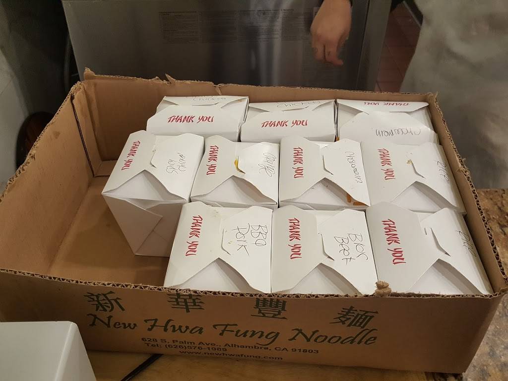 J & J Wok | restaurant | 6118 Lankershim Blvd, North Hollywood, CA 91606, USA | 8187639789 OR +1 818-763-9789