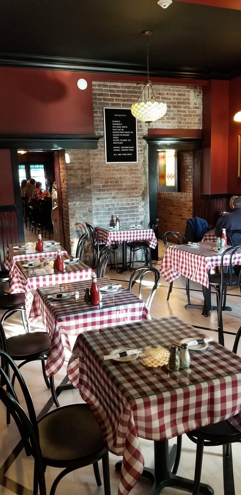 Billies 1890 Saloon | restaurant | 304 East Main St, Port Jefferson, NY 11777, USA | 6313311890 OR +1 631-331-1890