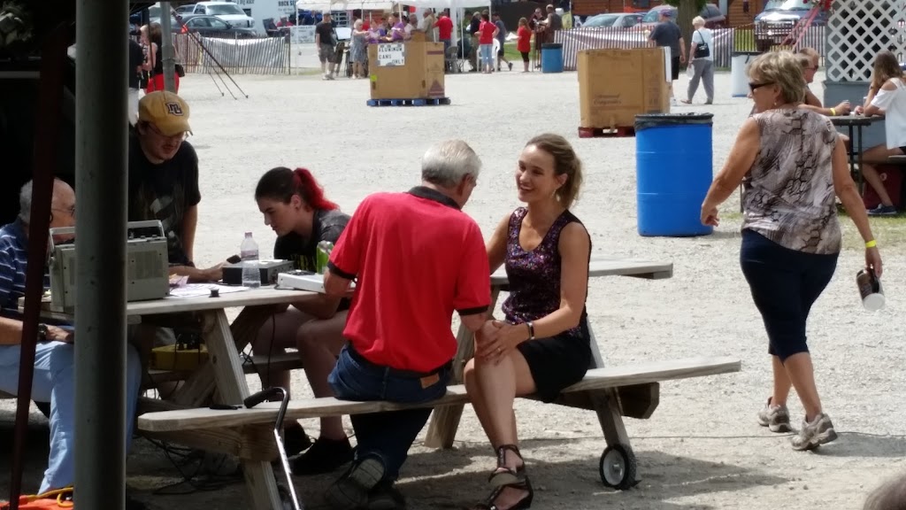 Shell | restaurant | 113 S Wisconsin St, Pulaski, WI 54162, USA | 9208228303 OR +1 920-822-8303