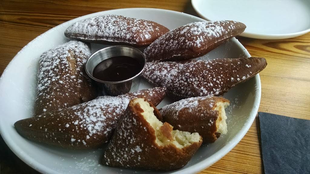 Pearls Southern Comfort | restaurant | 5352 N Broadway, Chicago, IL 60640, USA | 7737547419 OR +1 773-754-7419