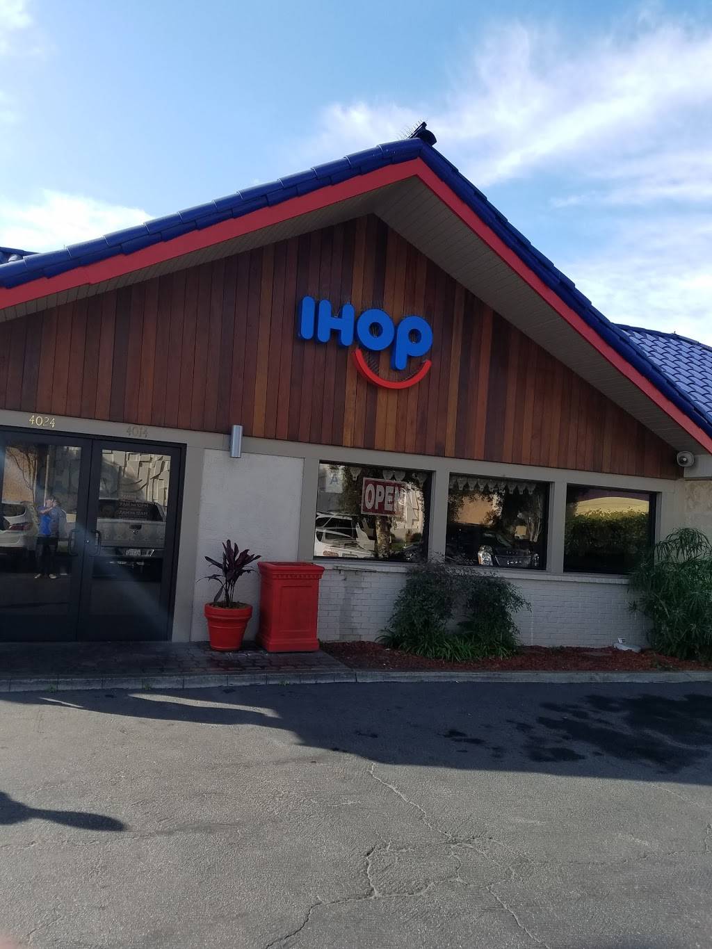 IHOP | restaurant | 4014 Tweedy Blvd, South Gate, CA 90280, USA | 3235648697 OR +1 323-564-8697