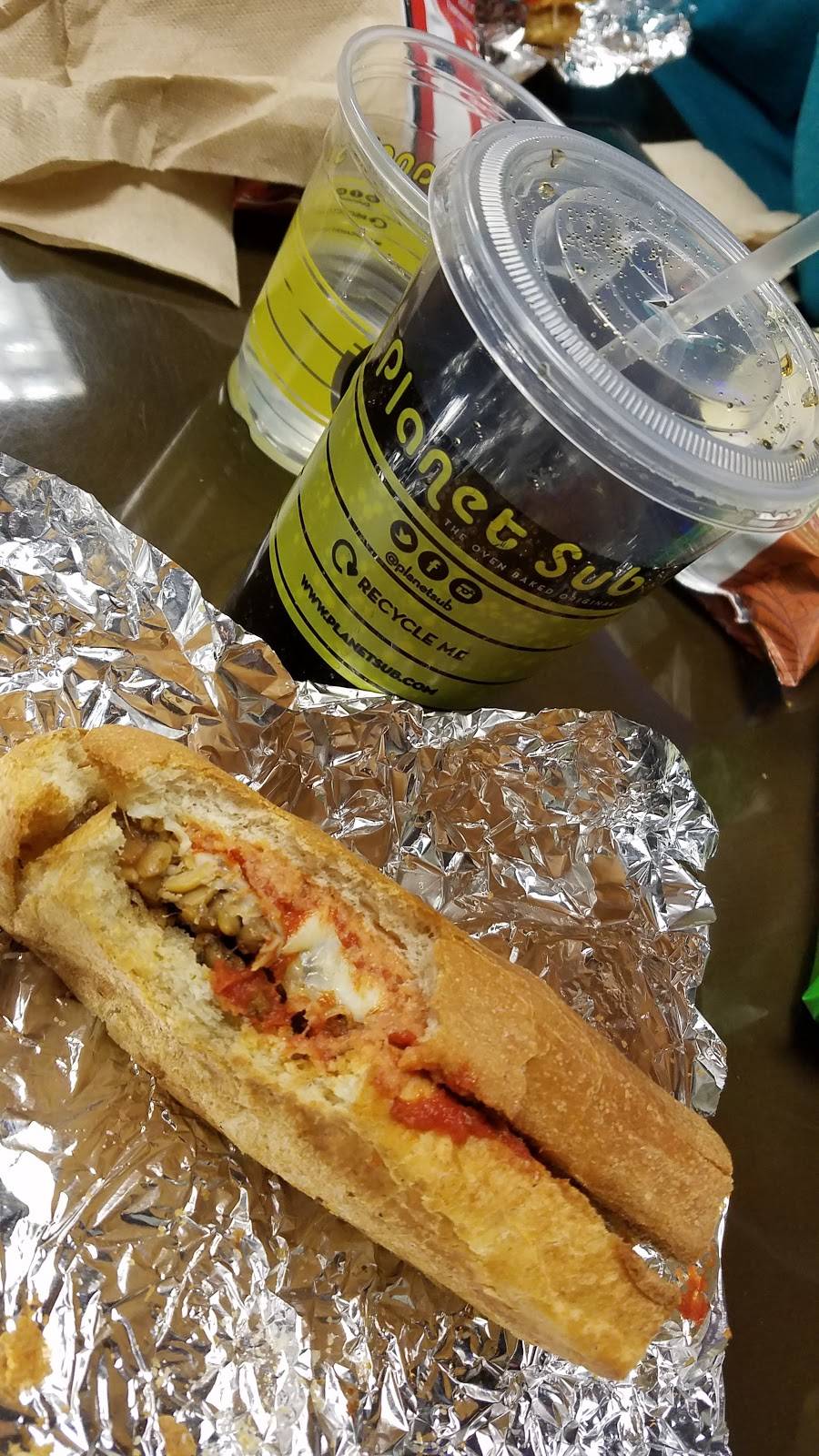 Planet Sub | restaurant | 2130 SW Wanamaker Rd # 120, Topeka, KS 66614, USA | 7852716230 OR +1 785-271-6230