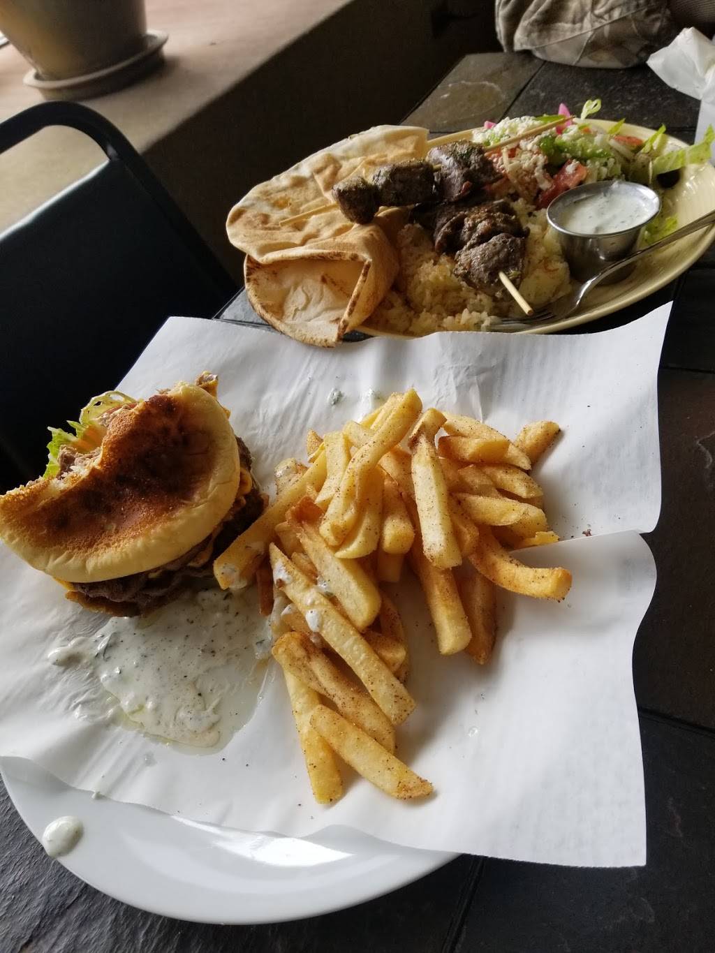 Chicago Style Gyro | restaurant | 539 Leonard St NW, Grand Rapids, MI 49504, USA | 6164510021 OR +1 616-451-0021