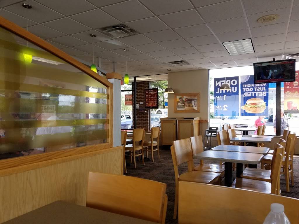 Wendys | restaurant | 15807 Frederick Rd, Rockville, MD 20855, USA | 3019487625 OR +1 301-948-7625