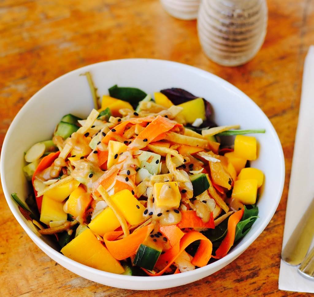 Jack n Jills Too | restaurant | 8738 W 3rd St, Los Angeles, CA 90048, USA | 3108584900 OR +1 310-858-4900