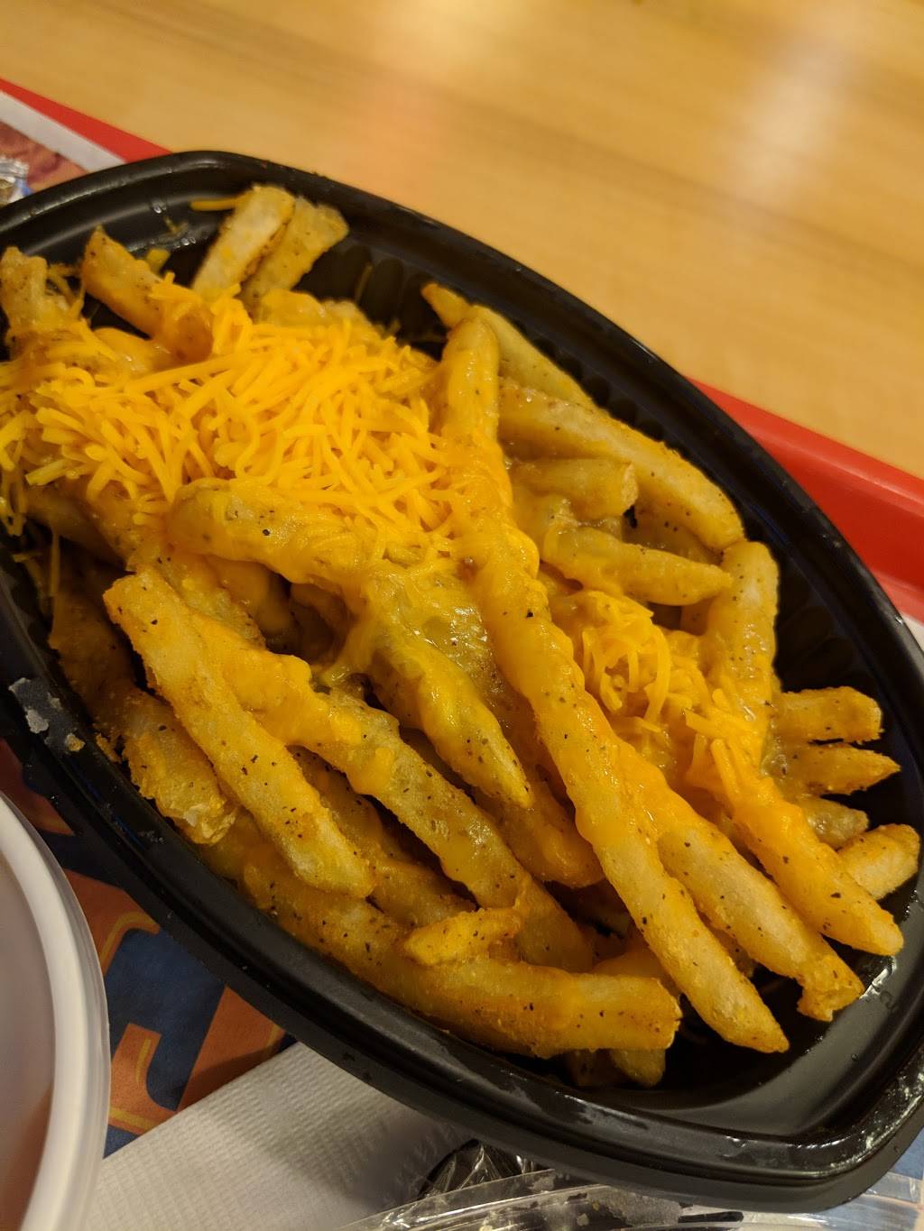 Popeyes Louisiana Kitchen | restaurant | 25 S Pickett St, Alexandria, VA 22304, USA | 7033700281 OR +1 703-370-0281