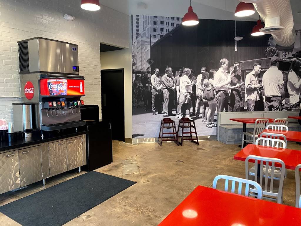 The Halal Guys | restaurant | 3000 E Southlake Blvd, Southlake, TX 76092, USA | 8179121412 OR +1 817-912-1412