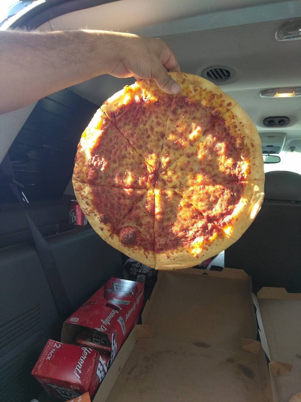 Little Caesars Pizza | meal takeaway | 917 S WW White Rd, San Antonio, TX 78220, USA | 2103332033 OR +1 210-333-2033