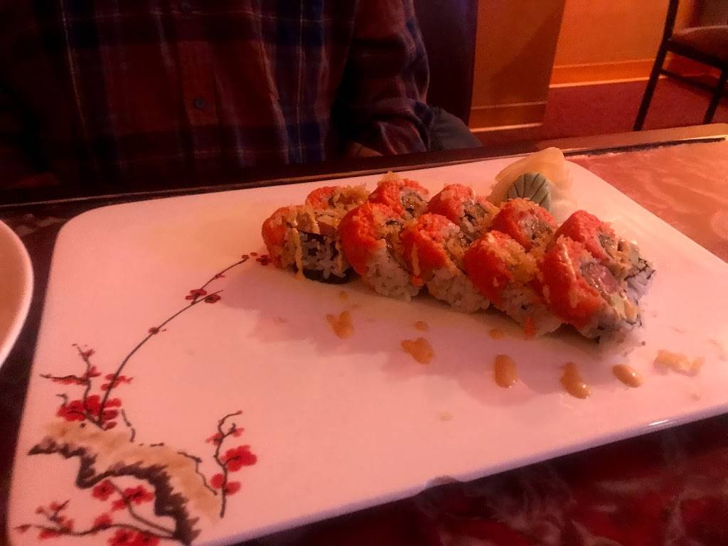 Sake Sushi | restaurant | 201 Centre Dr, Stephens City, VA 22655, USA | 5408688571 OR +1 540-868-8571