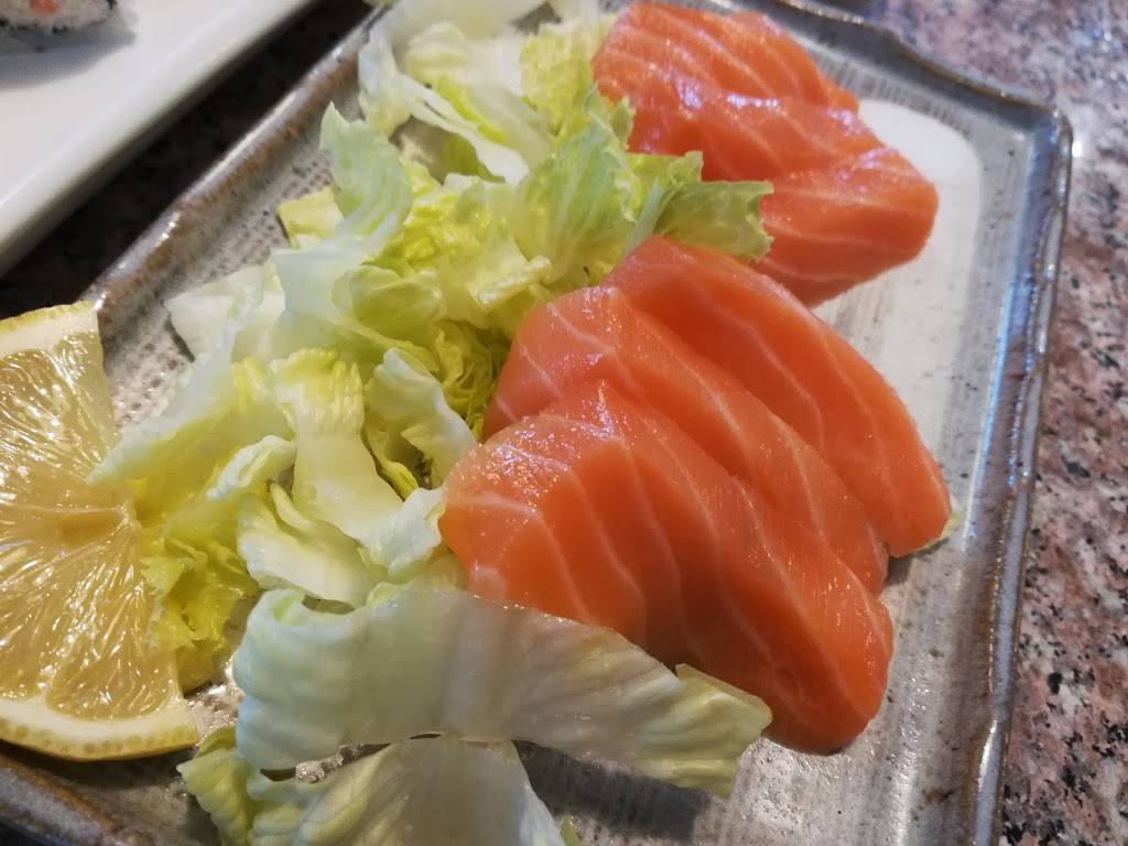 Rolls and Rolls + Sushi | restaurant | 11011 NE 12th St c1, Bellevue, WA 98004, USA | 4254544313 OR +1 425-454-4313