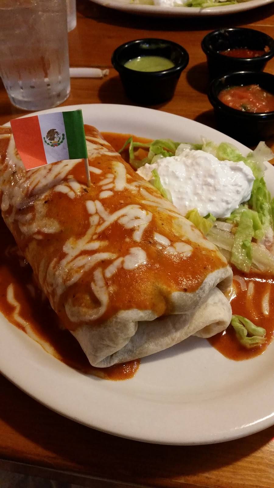 Los Tres Chiles | restaurant | 2765 Yulupa Ave, Santa Rosa, CA 95405, USA | 7073045724 OR +1 707-304-5724