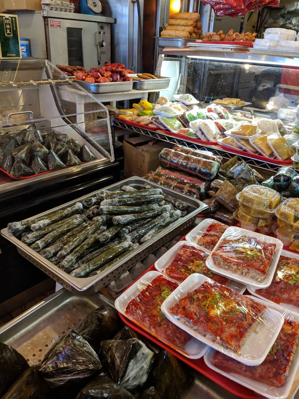 Banh Mi Store 3 Dundas | restaurant | 888 Dundas St E, Mississauga, ON L4Y 2B8, Canada | 9052750988 OR +1 905-275-0988