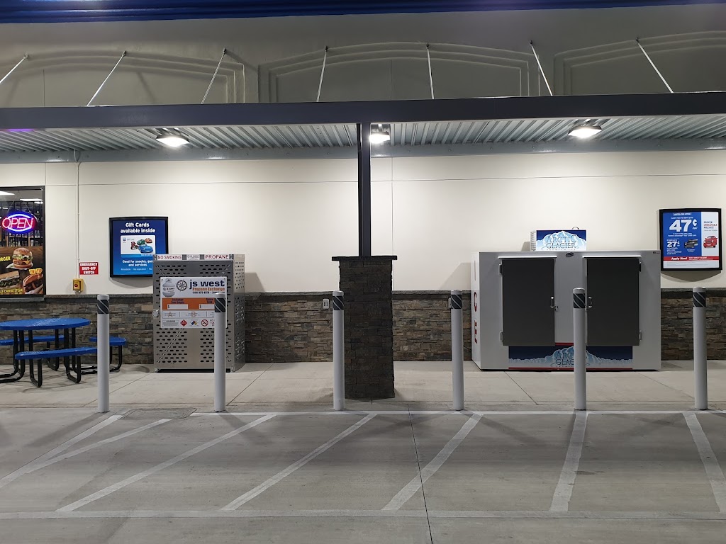 Mos Oasis Market & Grill | restaurant | 8000 E Whitmore Ave, Hughson, CA 95326, USA | 2095427126 OR +1 209-542-7126