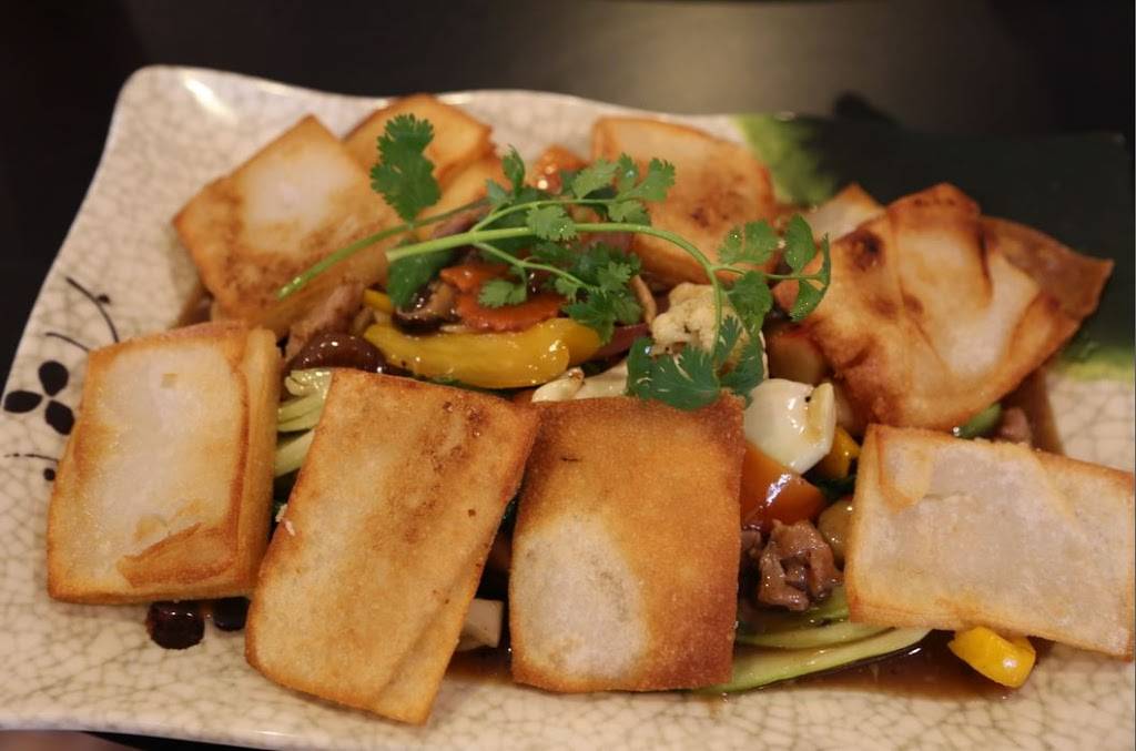 California Pho | restaurant | 3559 W Kimberly Rd #5, Davenport, IA 52806, USA | 5632321137 OR +1 563-232-1137