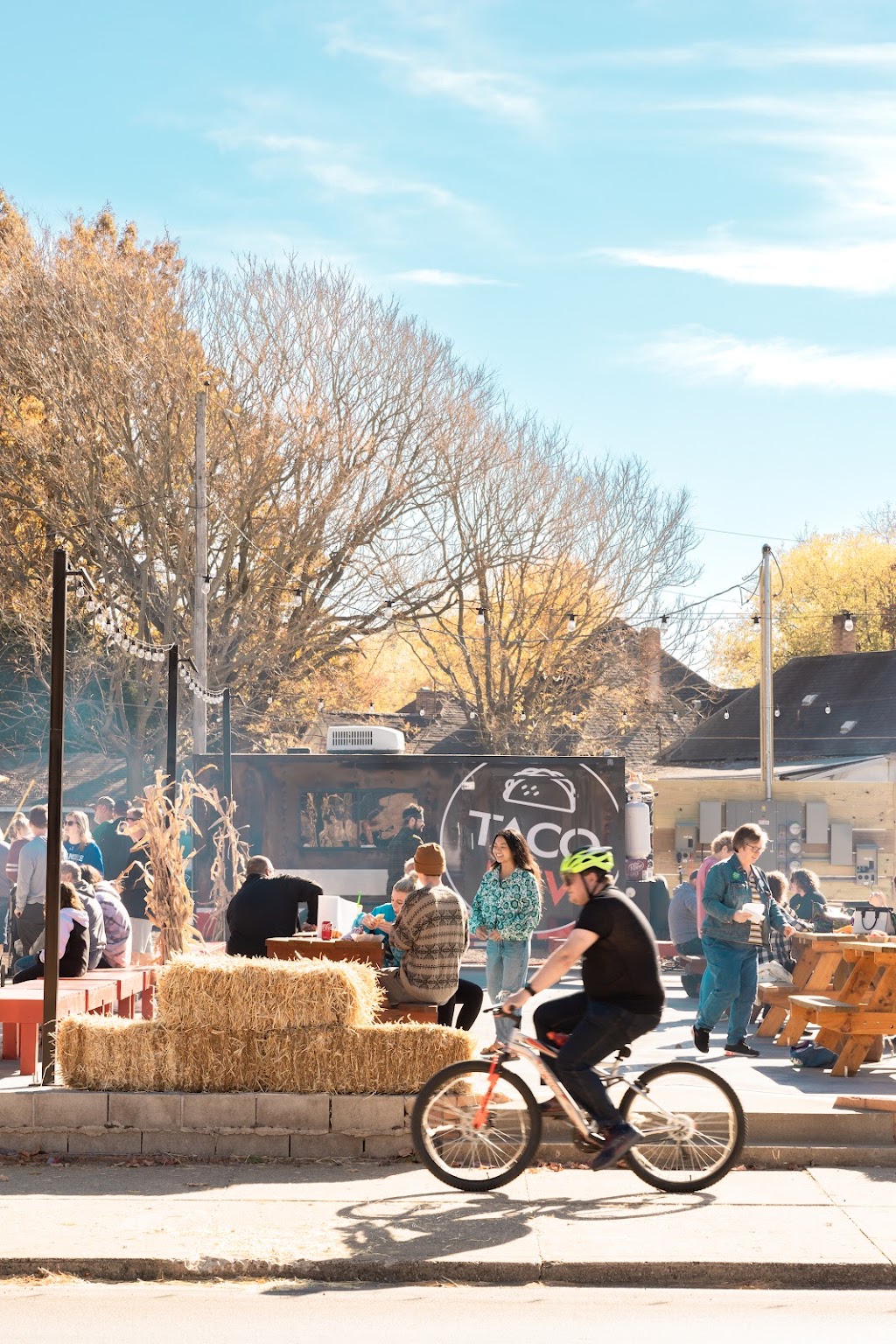 The Truckstop | restaurant | 1319 Lafayette Ave, Terre Haute, IN 47804, USA | 8122299690 OR +1 812-229-9690