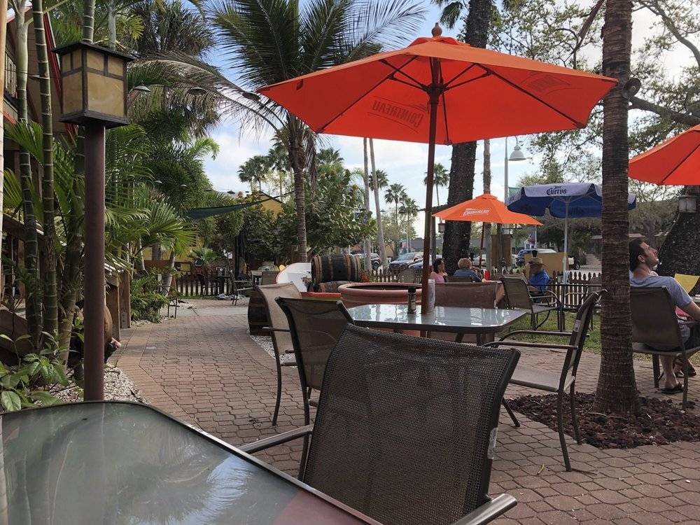 El Chapo Taco | restaurant | 3038 Beach Blvd S, Gulfport, FL 33707, USA | 7272569033 OR +1 727-256-9033