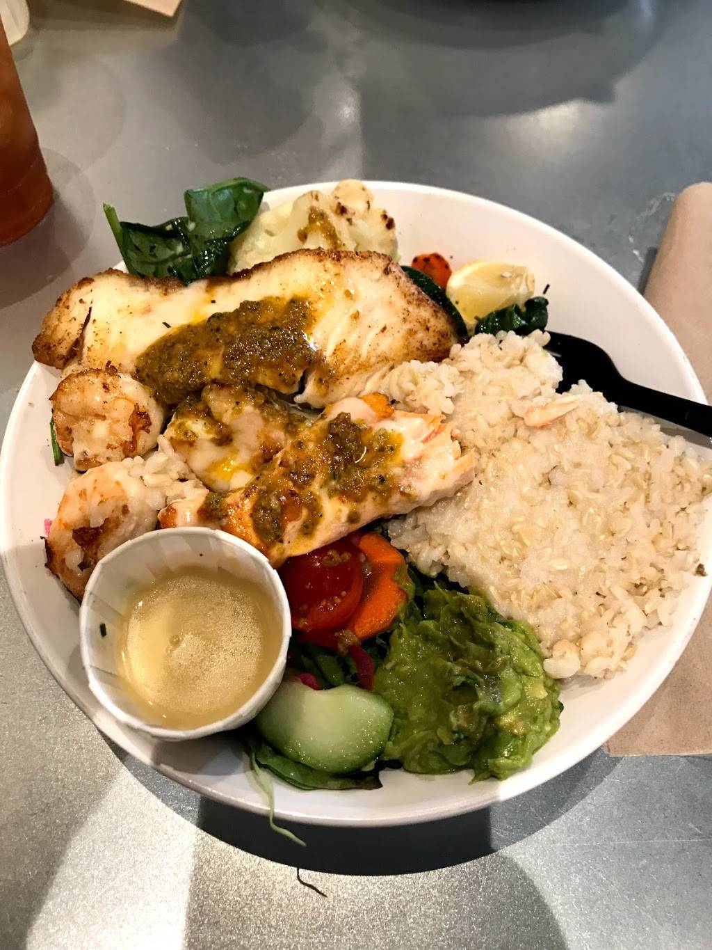 Slapfish | restaurant | 101 W Avenida Vista Hermosa, San Clemente, CA 92672, USA | 9495585090 OR +1 949-558-5090