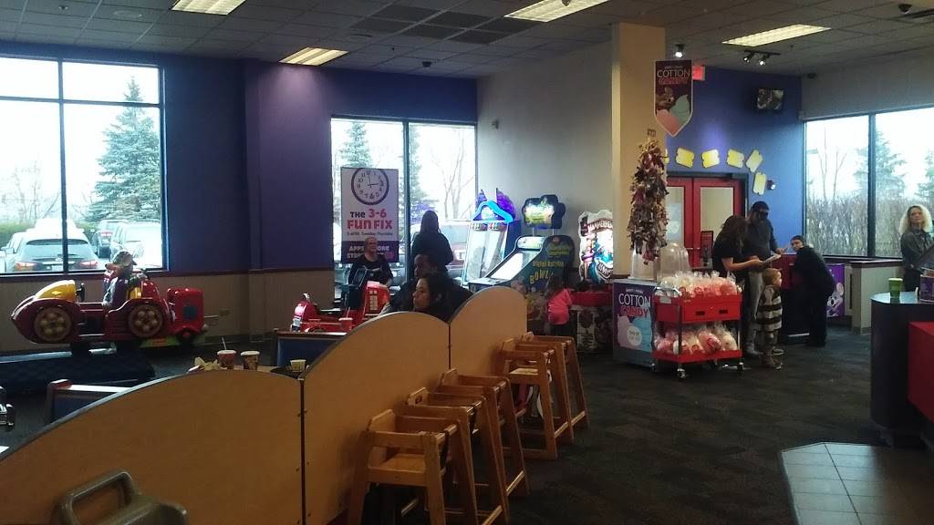 Chuck E. Cheeses | restaurant | 4725 Northwest Hwy, Crystal Lake, IL 60014, USA | 8154557463 OR +1 815-455-7463