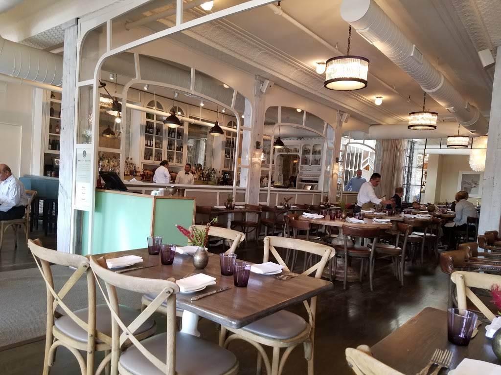 Guildhall | restaurant | 694 Vernon Ave, Glencoe, IL 60022, USA | 8478358100 OR +1 847-835-8100